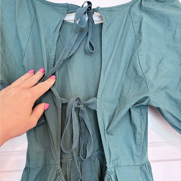 Peter Som Collective Green Puff Sleeve Dress with open tie back - Picture 8 of 9
